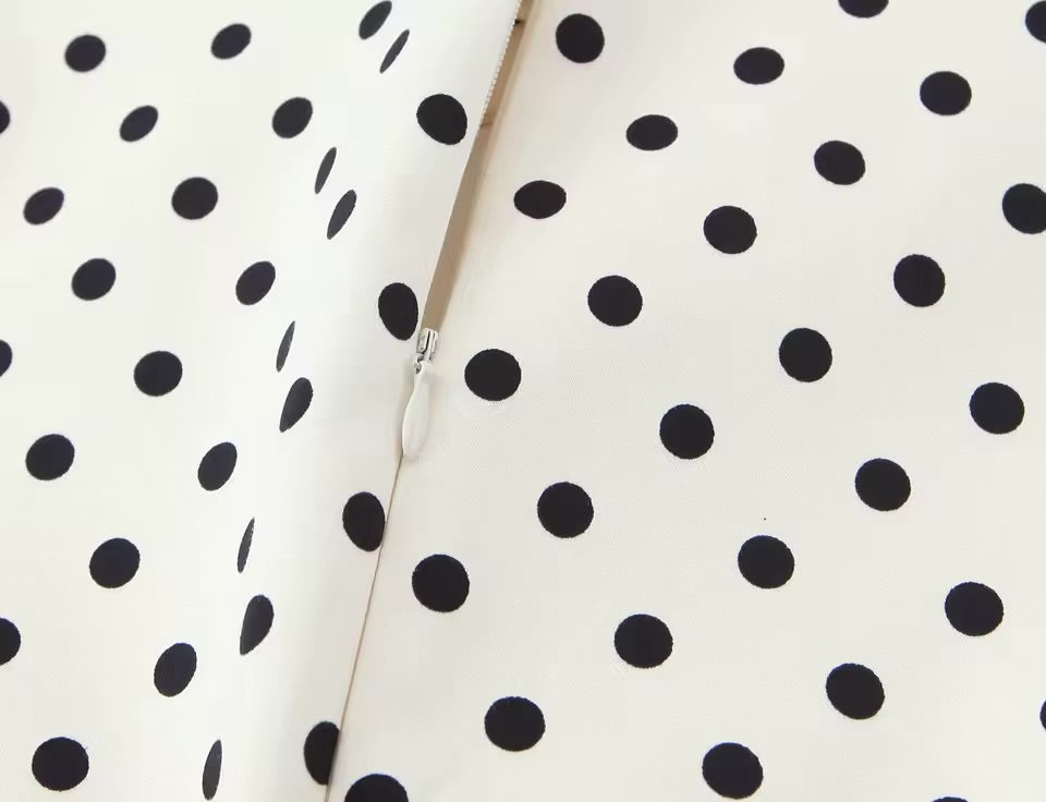 Aurora Summer Dress – Feminines Sommerkleid für Alltag & City