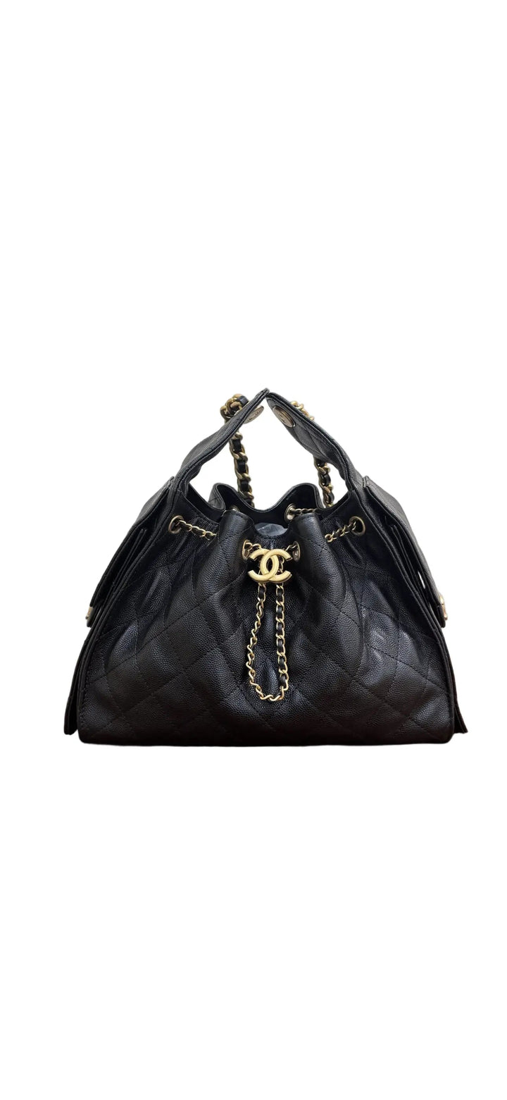 Luxurious bucket bag made of fine leather | Miraee Paris