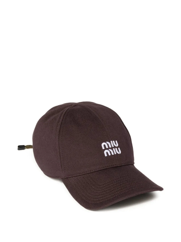 Mocha Baseball Cap – Elegante Damen-Cap in Dunkelbraun mit Stickerei | Miraee Paris