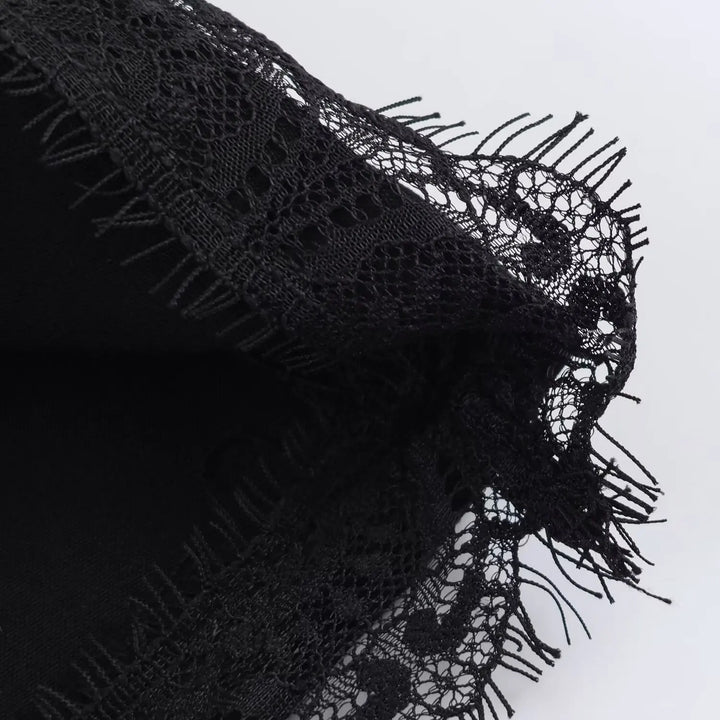 Victoria Lace Set – Eleganter Blazer-Shorts-Zweiteiler für Damen