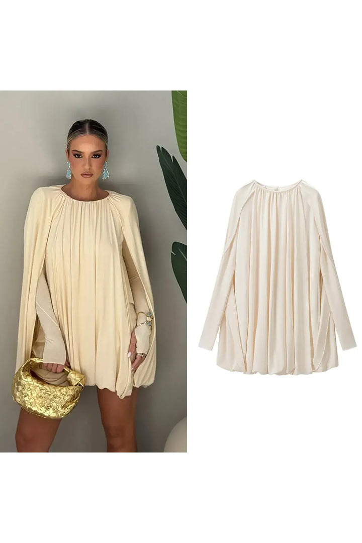 LIVIA – Elegantes Plissee-Cape-Kleid