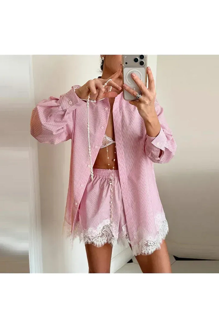 Lucienne Chic Set – Elegante Bluse & Shorts mit Spitzen-Details