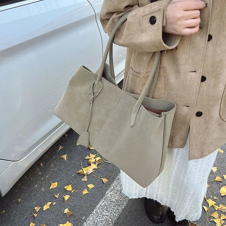 MONA – Großraum Tote Bag im Vintage-Stil