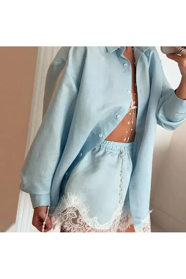 Lucienne Chic Set – Elegante Bluse & Shorts mit Spitzen-Details