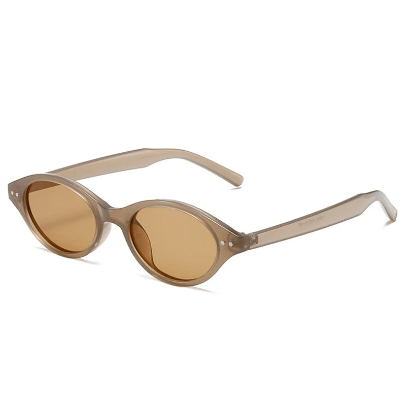 NOIRÉ Oval Sunglasses – Retro UV400 Sonnenbrille