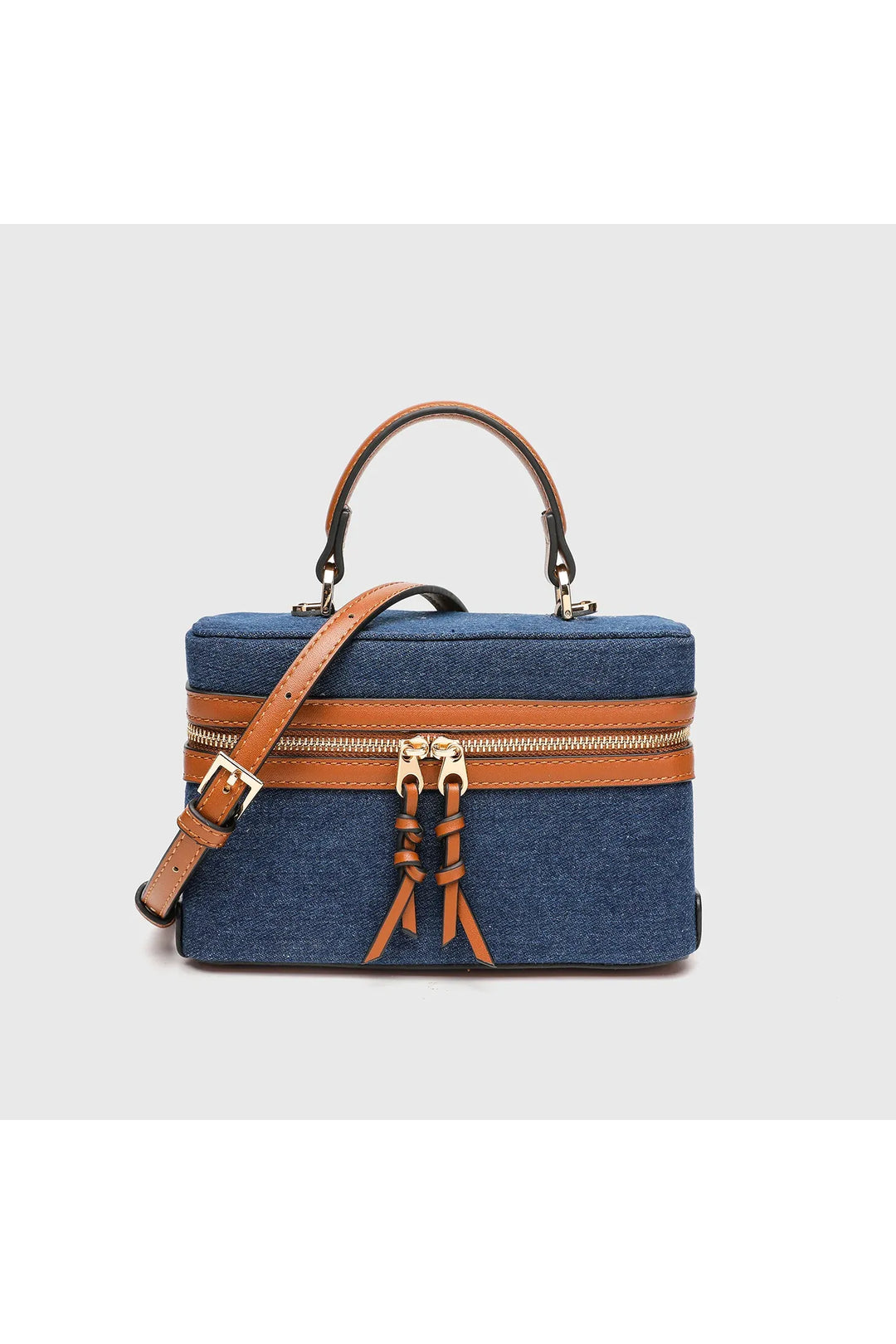 Aurelia Box Bag – Quadratisch. Stylisch. Zeitlos.