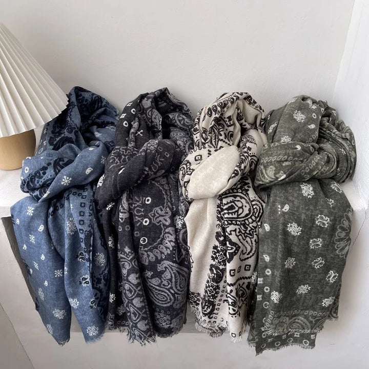 ÉTOILE – Weicher Schal für Herbst und Winter – Produktansicht 1 | MIRAÉE PARIS