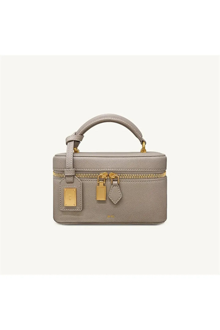 Elegant Crossbody Bag – Timeless Statement Bag