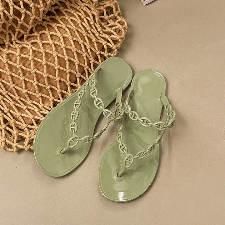 Anti-Slip Flat Sandals Women's Outdoor Beach Slippers Crystal Rhinestone Thong Slippers PVC Material Comfortable Casual Shoes