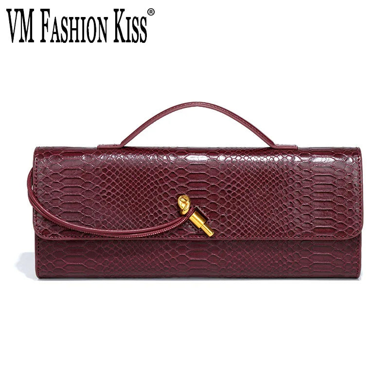 SERENA – Edle Baguette Bag in exotischer Python-Optik
