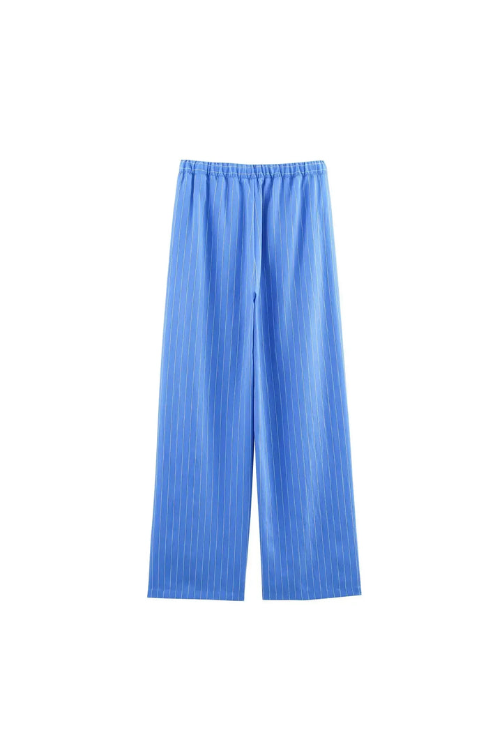 Clara Striped Suit – Sommerlicher Zweiteiler für Damen