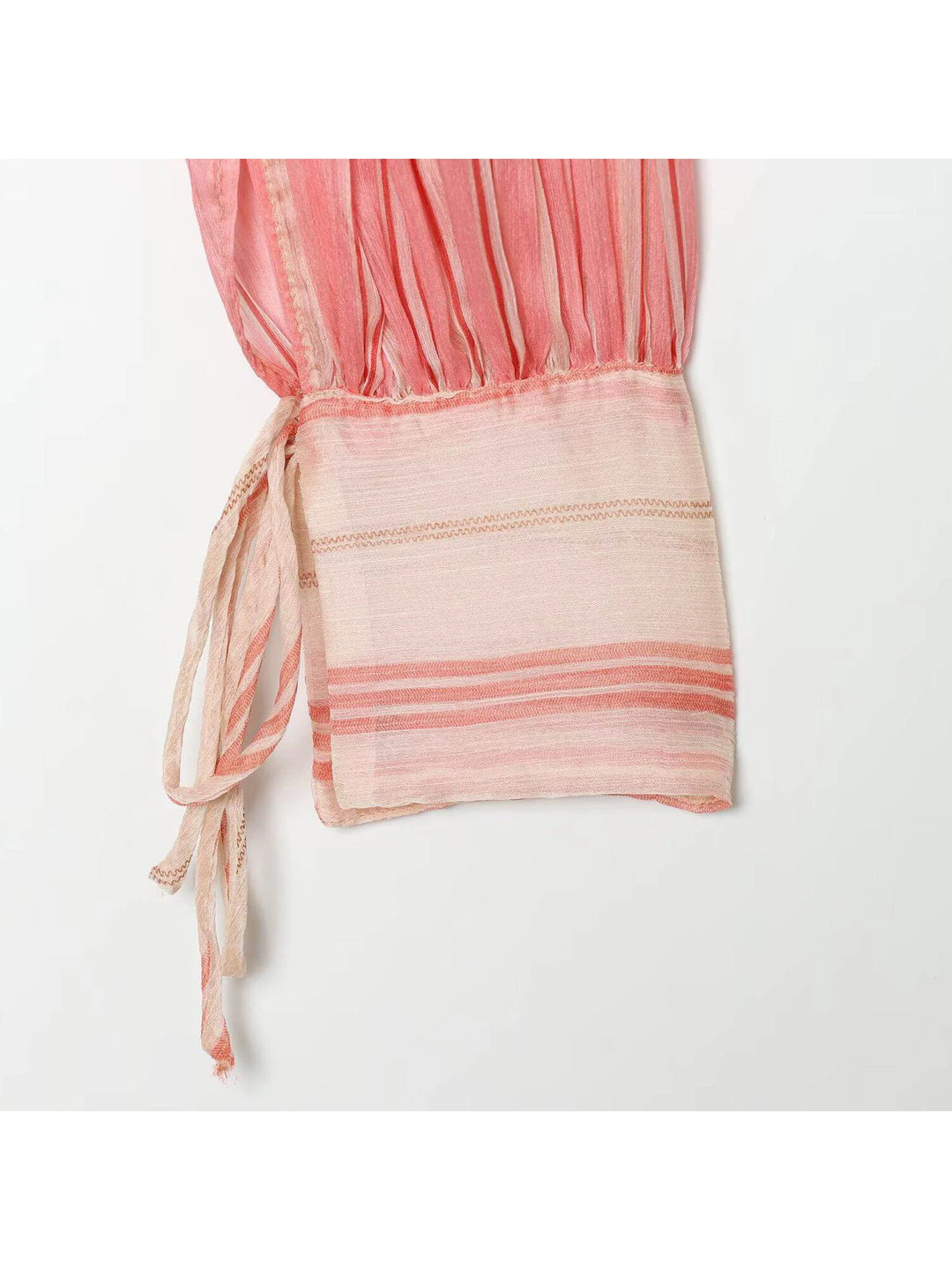 Élodie – Rosa Patchwork-Bluse mit Vintage-Chic