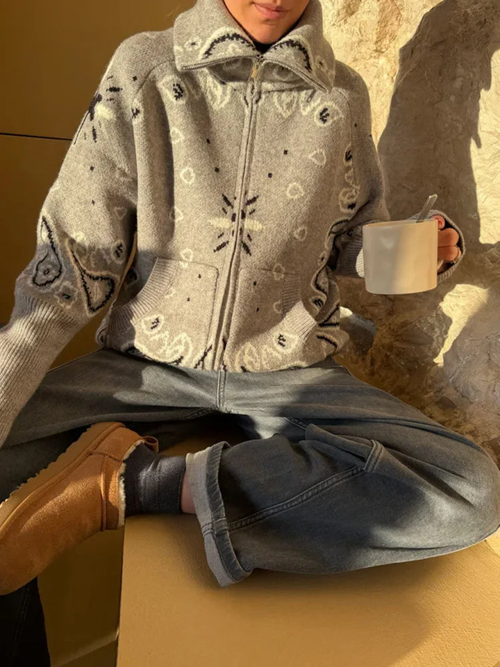 COLETTE – Jacquard-Strickcardigan mit Stehkragen – Produktansicht 4 | MIRAÉE PARIS