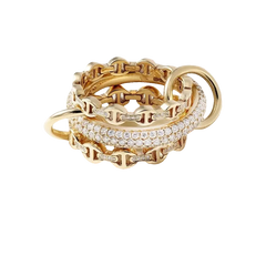 Élodie – Eleganter Zirkonia Ring mit 18K-Goldbeschichtung – Produktansicht 4 | MIRAÉE PARIS