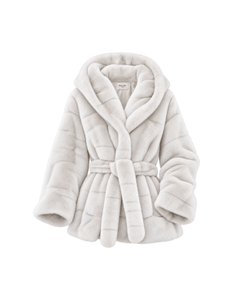 MIRAEE-UNIFORM-2026 | CÉLINE – Kunstpelzjacke mit Querstruktur und Kapuze – Weiß – freigestellte Produktansicht auf weißem Hintergrund