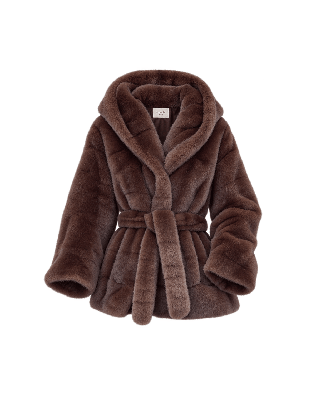 MIRAEE-UNIFORM-2026 | CÉLINE – Kunstpelzjacke mit Querstruktur und Kapuze – Dunkelbraun – freigestellte Produktansicht auf weißem Hintergrund