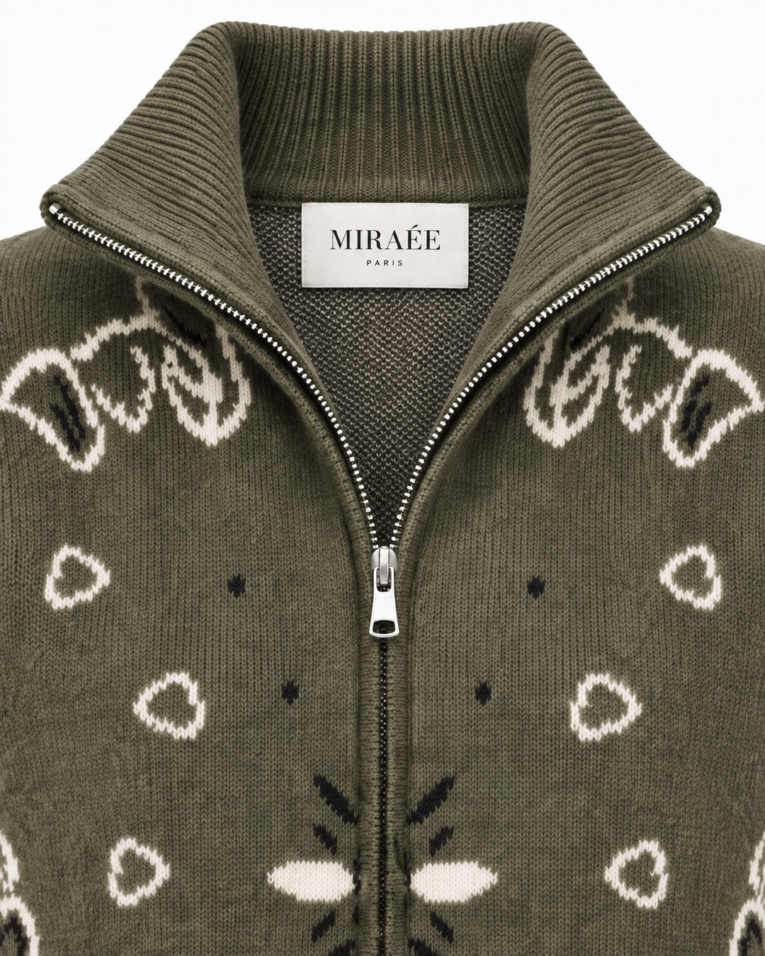 COLETTE Khaki – Detailaufnahme von MIRAÉE PARIS Label, Kragen, Reißverschluss und Strickstruktur