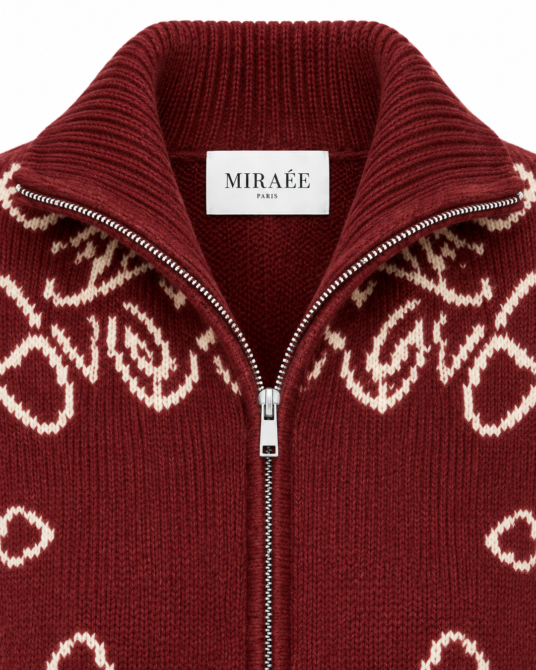 COLETTE Weinrot – Detailaufnahme von MIRAÉE PARIS Label, Kragen, Reißverschluss und Strickstruktur