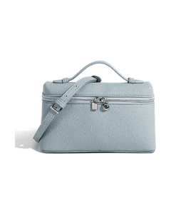 MIRAEE-UNIFORM-2026 | ÉLOISE – Elegante Mini Schulter- & Umhängetasche – Blau – freigestellte Produktansicht auf weißem Hintergrund