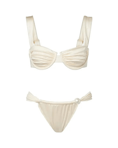 MIRAEE-UNIFORM-2026 | EMMA PEARL – Elegantes Bikini-Set mit Rock – Bikini – freigestellte Produktansicht auf weißem Hintergrund