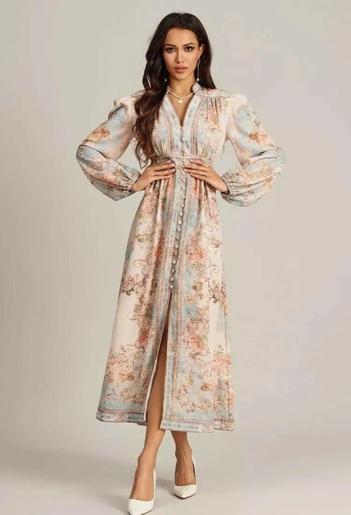 Florence – Romantisches Maxikleid in Pastell.