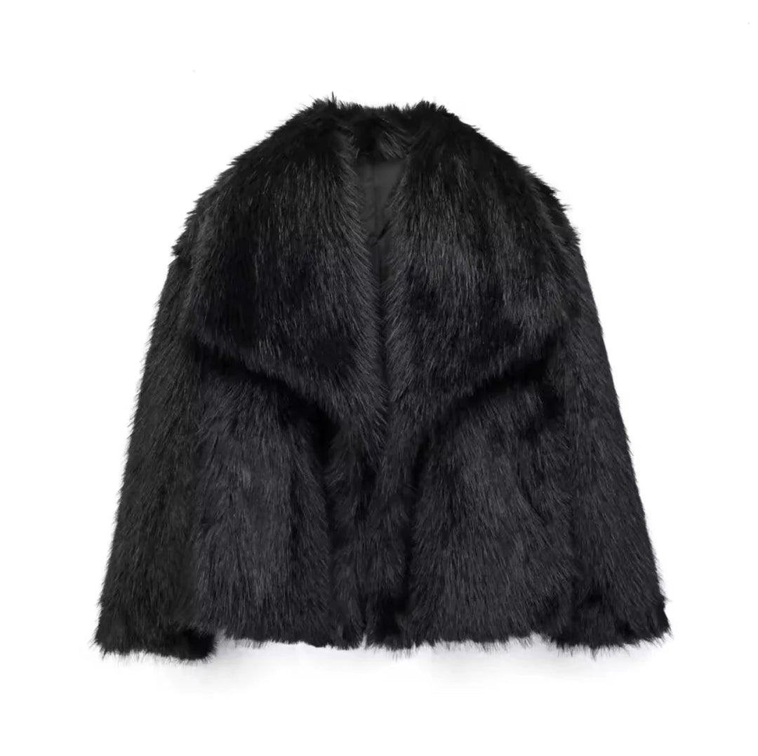 GLAMOUR FLUFFY – Luxuriöser Kunstpelzmantel für Damen in Schwarz, ideal für elegante Outfits.