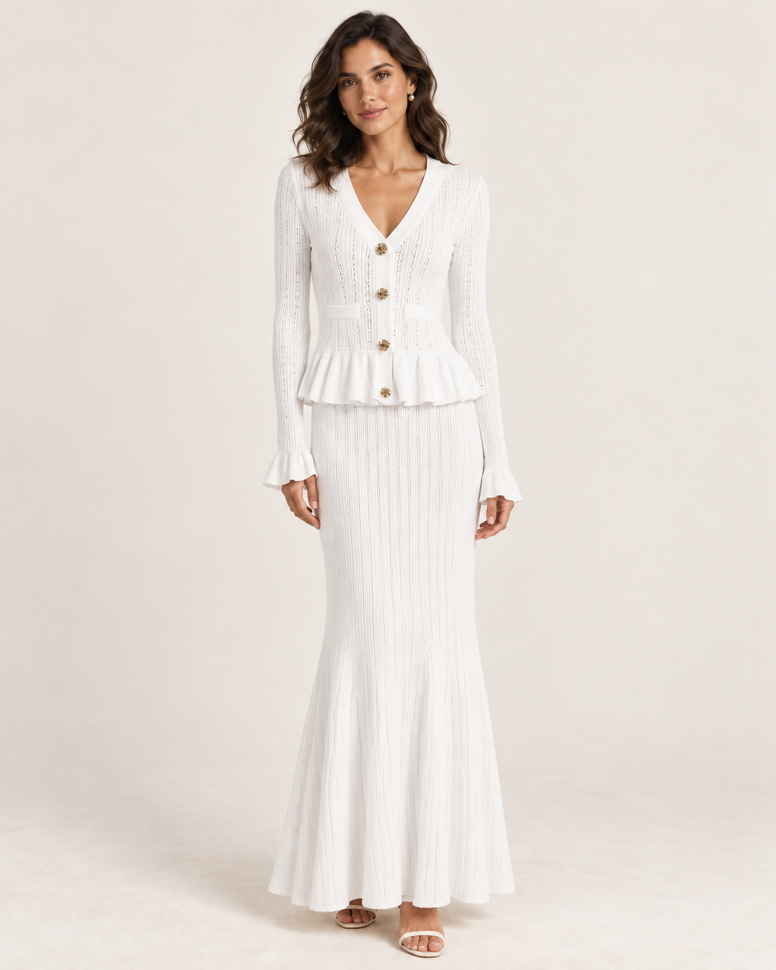 ISABELLA Damenkleid – elegante Passform am Model