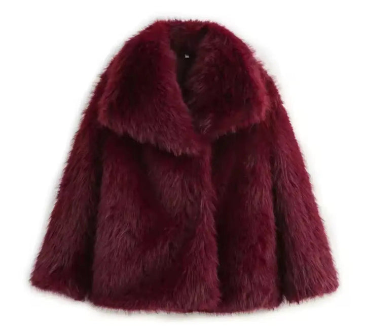 Luxurious faux fur coat - Miraee Paris
