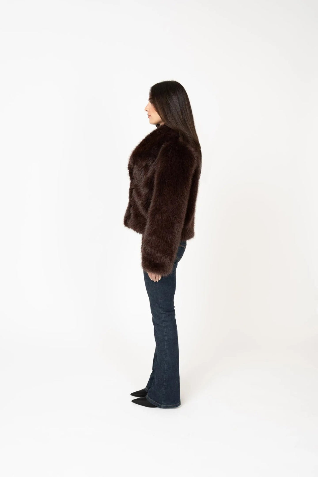 Luxurious faux fur coat - Miraee Paris