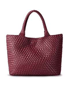 MIRAEE-UNIFORM-2026 | MAYA – Große Geflochtene Tote Bag aus Veganem Leder – Wine Red – freigestellte Produktansicht auf weißem Hintergrund