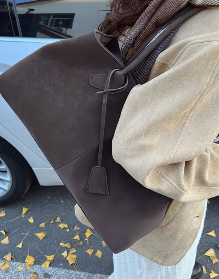 MILA – Stilvolle Ledertasche für jeden Tag - Miraee Paris