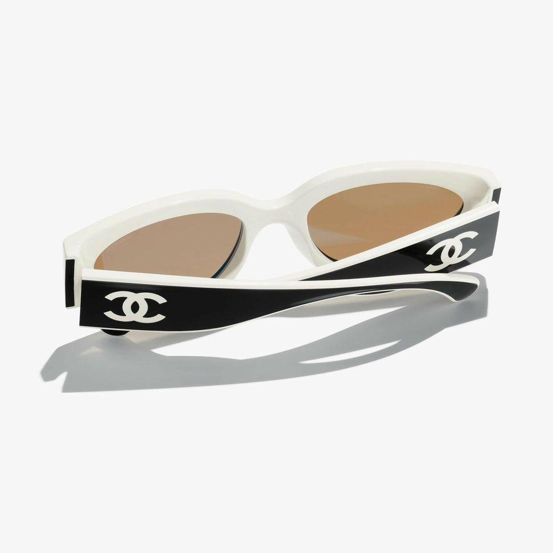 Sonnenbrille.