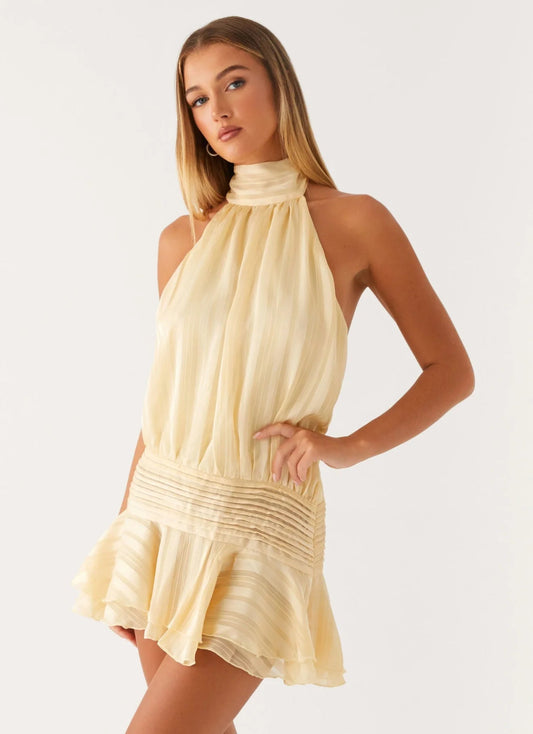 Lace Dream Dress – Zeitlose Eleganz mit verspieltem Twist - Miraee Paris 