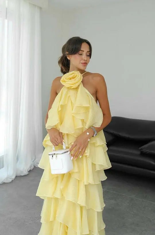 Lucia Maxikleid mit Blüten-Dekor und Halterneck.