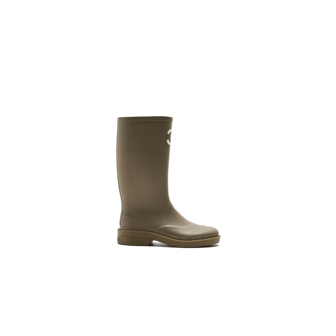 Elegante Damen Gummistiefel – Stilvolle, wasserdichte Regenstiefel in Olivgrün, modisch und funktional.