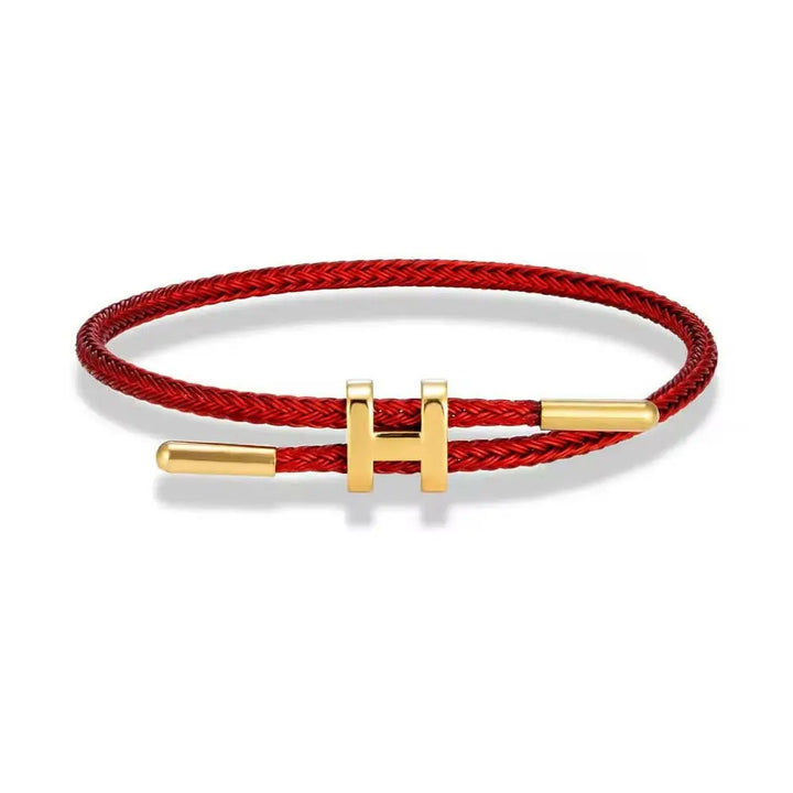 Luxora Armband – Eleganz trifft Minimalismus.