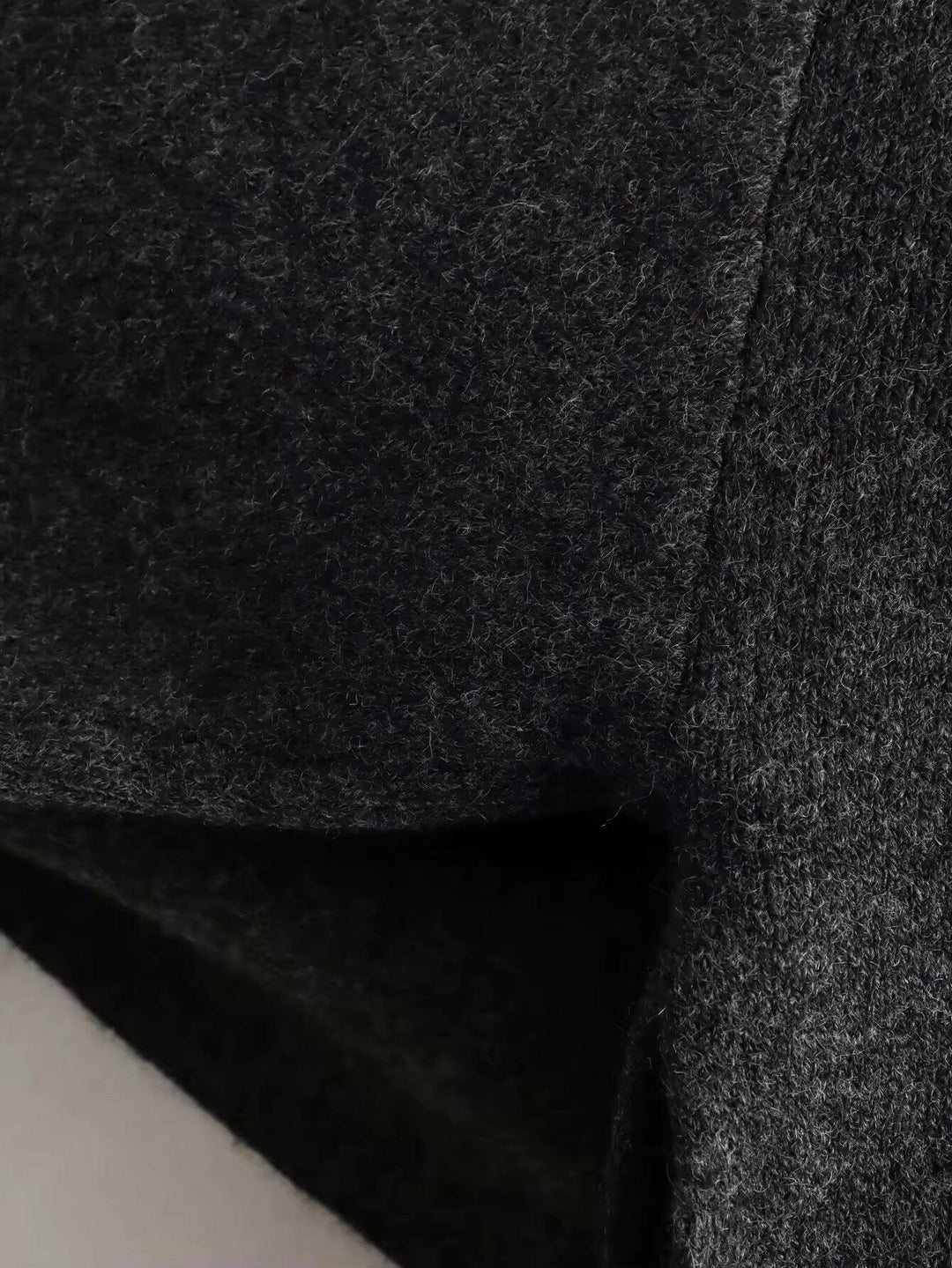 Miraée Paris – Elegantes Designer Cape-Jacket für Damen.