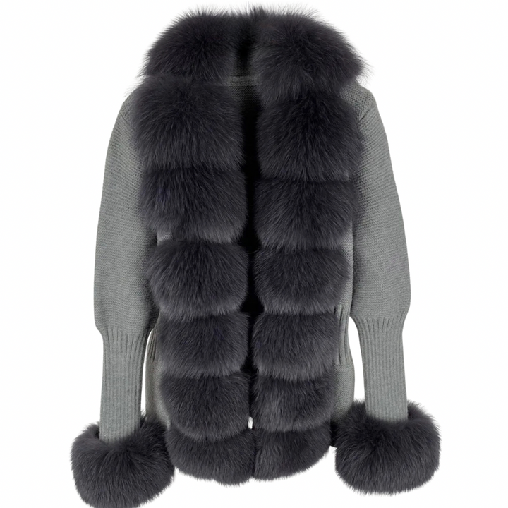 VELORIA – Winter Cardigan mit Kunstpelzkragen in Grau mit luxuriösem Kunstpelzkragen und Ärmeln.
