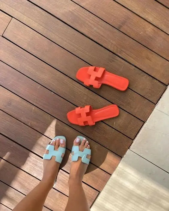 Luna Cut Leather Sandal.