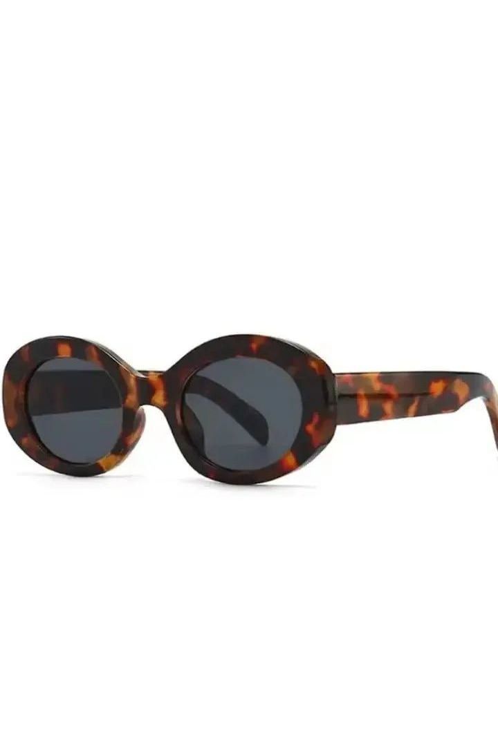 Luna Oval Sonnenbrille in Havanna-Farbe, eleganter Stil für Damenmode online kaufen, trendige Sonnenbrillen.