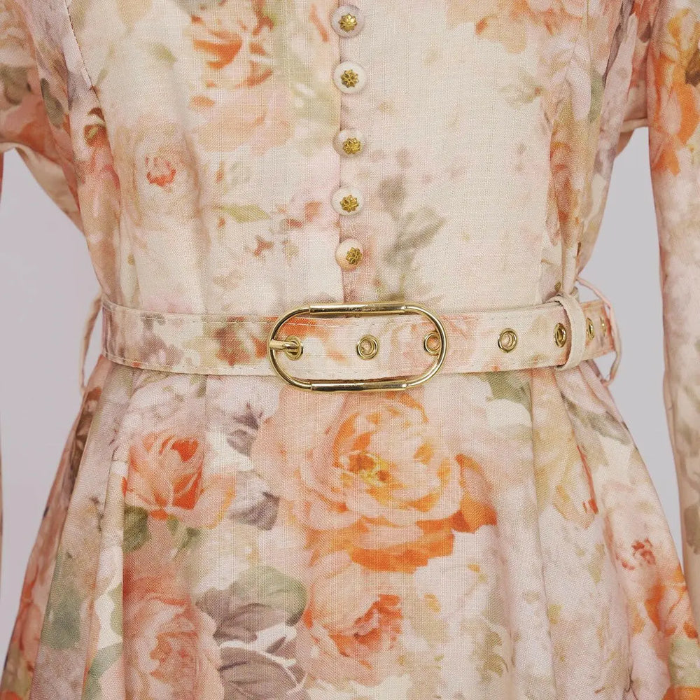 Elegantes Maxikleid mit floralem Print und Puffärmeln – Miraée Sommerkleid mit Gürtel.
