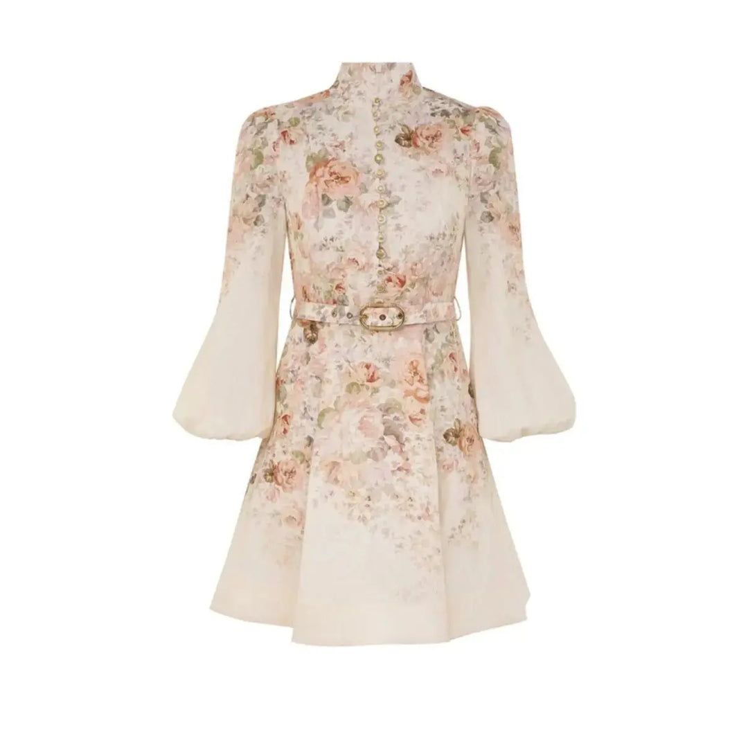 Miraée Paris – Vintage-Blumenkleid mit Puffärmeln & Taillengürtel.
