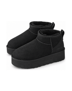 MIRAEE-UNIFORM-2026 | NOÉMIE – Plateau-Winterboots in Veloursoptik – Schwarz – freigestellte Produktansicht auf weißem Hintergrund
