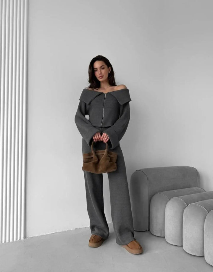 Off - Shoulder Knit Set – Elegante Zweiteiler von Miraéeparis - Miraee Paris
