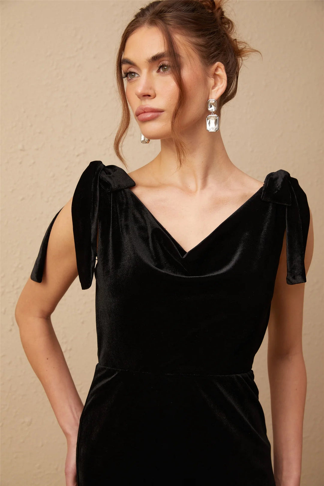 SAPHIRA - Glam Dress mit Perlen - Miraee Paris