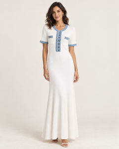 SIENA Damenkleid – elegante Detailansicht am Model