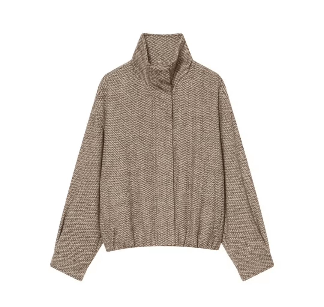 MARINA – Luxuriöses Damen‑2‑Teiler‑Set, eleganter Pullover in Braun mit Stehkragen für stilvolle Looks.