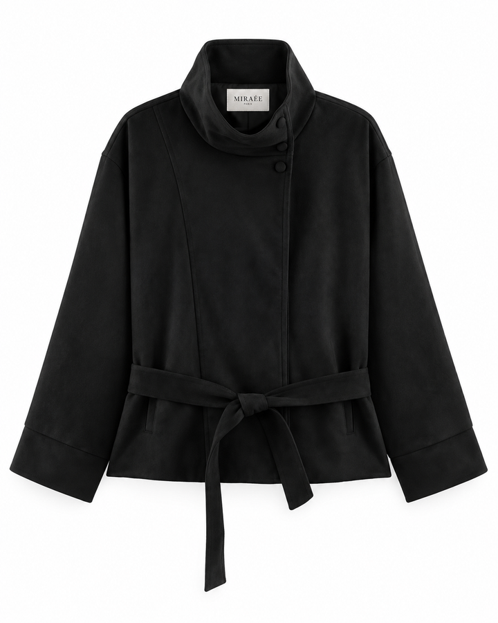 VALÉRIE Mantel in Schwarz – Freisteller mit MIRAÉE Label